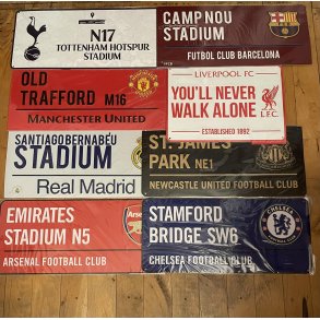 Skilte og klistermærker 