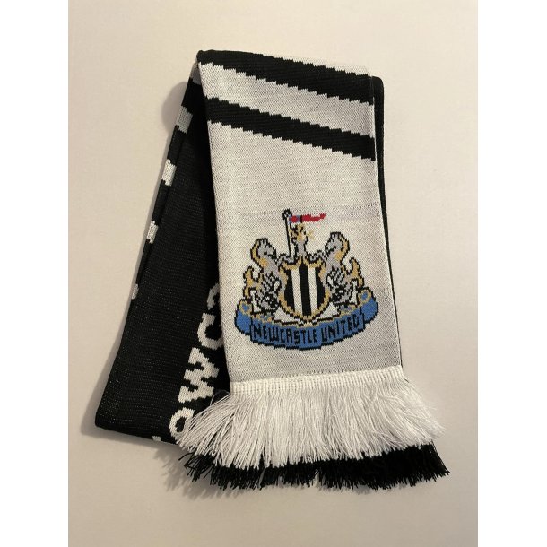 Newcastle halstrklde   design kan variere / TILBUD 