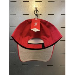 Liverpool Cap rd  classic crest