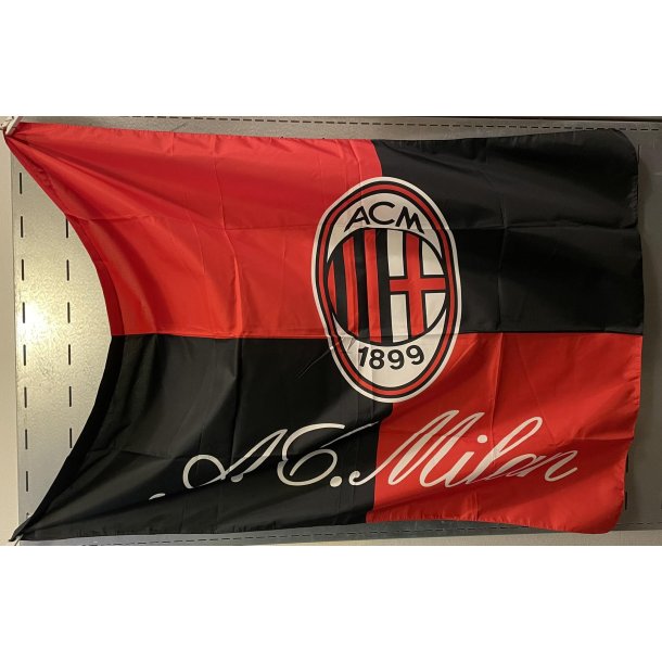 Milan flag / Ternet design AC MILAN , skrift / M�l: 90 x 130 ca / Nyhed