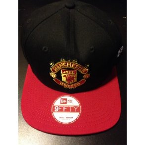 MUFC NEW Era cap  / Sort-rd 
