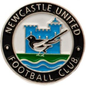 Newcastle pin klubnl Retro