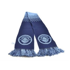 Manchester City klubtrklde flere farver mrket